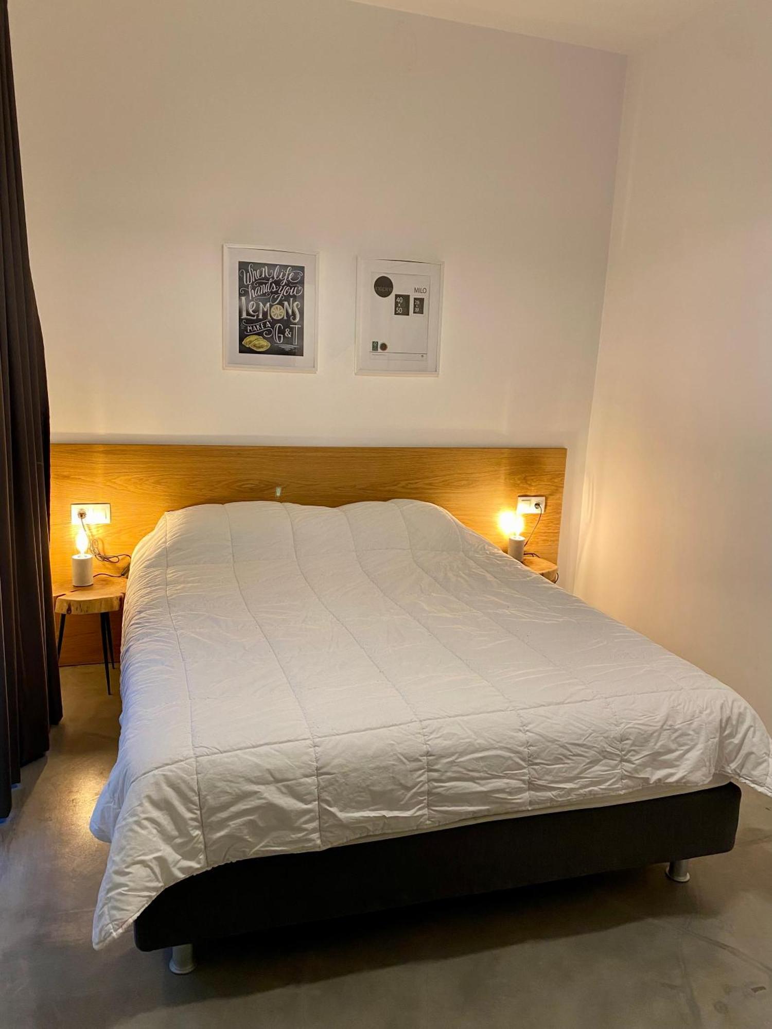 Apartamento A Place 4 U Under Acropolis Atenas Exterior foto