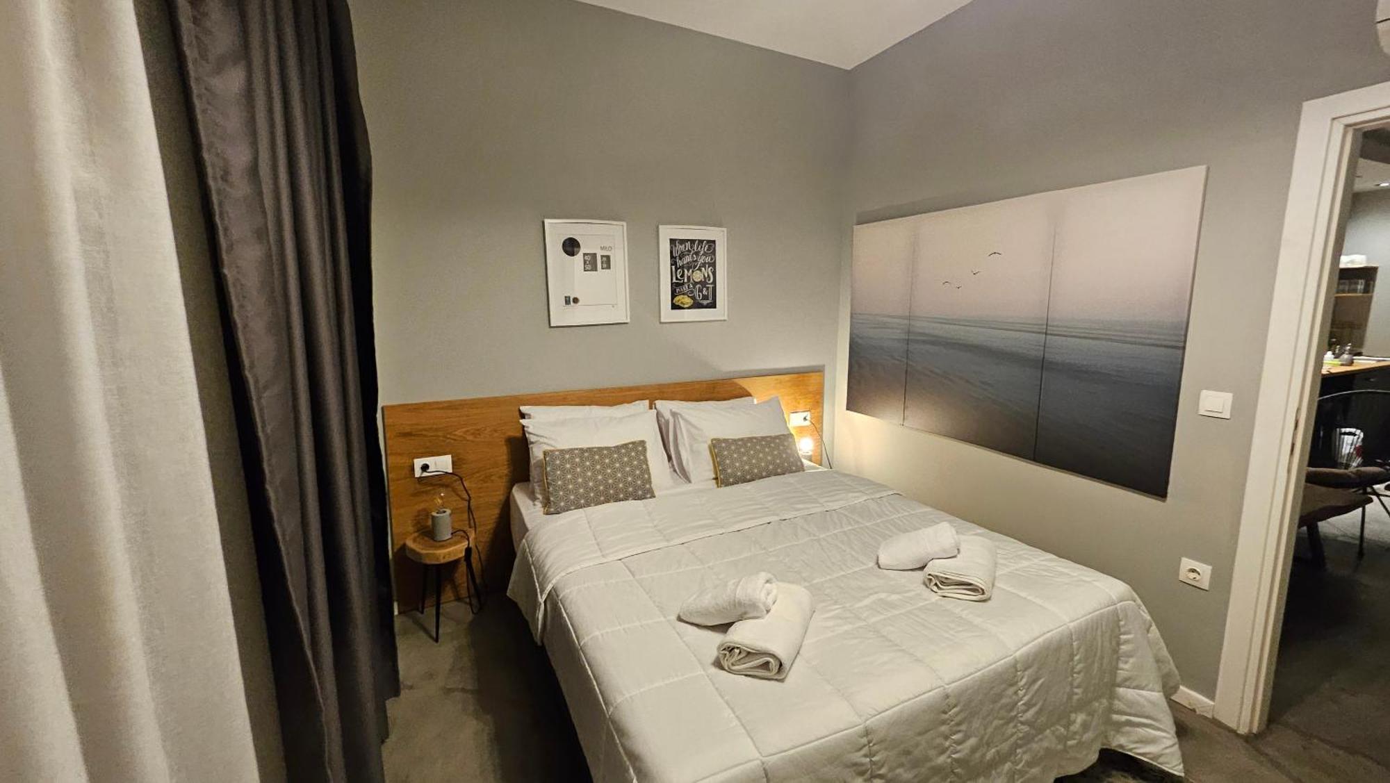 Apartamento A Place 4 U Under Acropolis Atenas Exterior foto